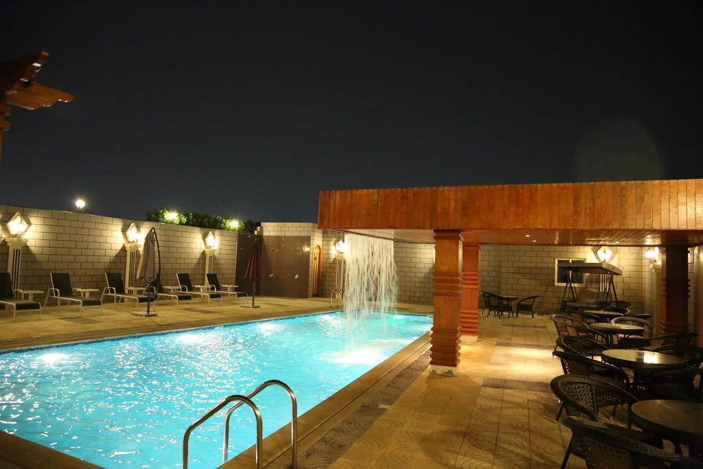 Yas Express Hotel Ras Al-Chajma Zewnętrze zdjęcie