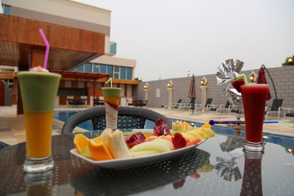 Yas Express Hotel Ras Al-Chajma Zewnętrze zdjęcie
